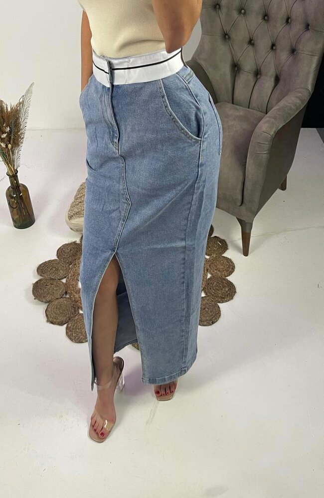 Jupe droite en jean fendu bleu