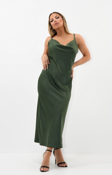 Robes longue satinée à fines bretelles